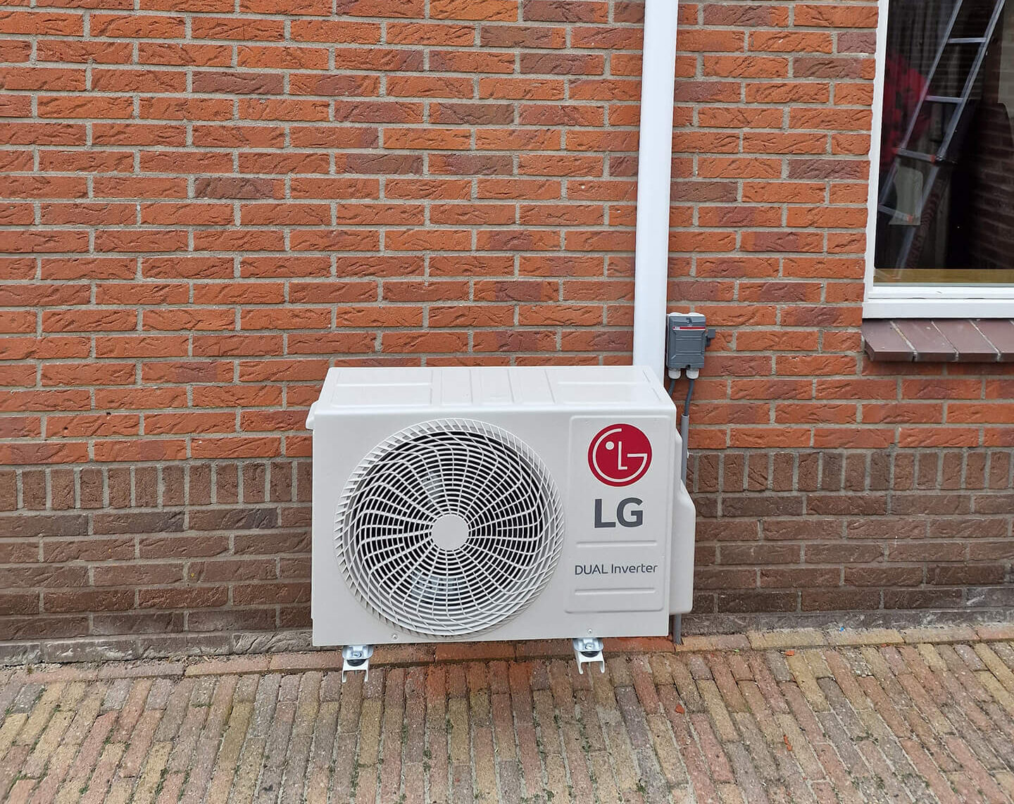Buiten unit LG